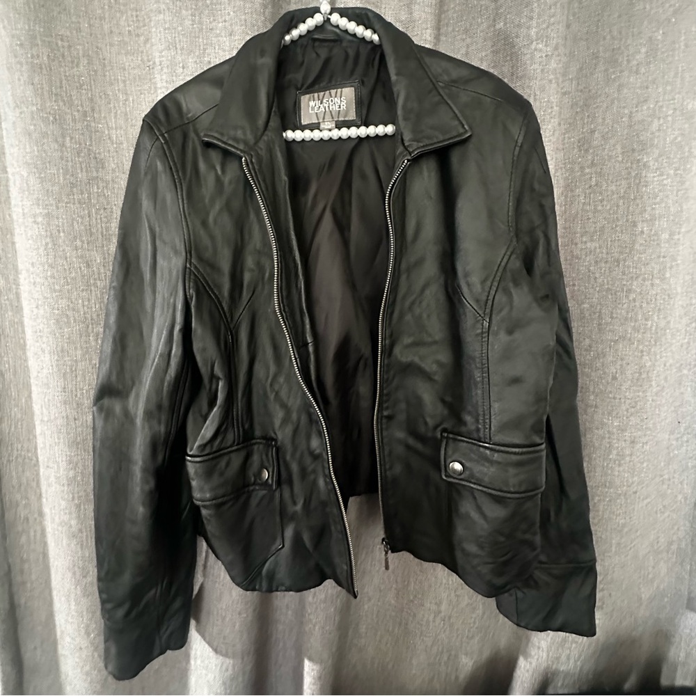 Vintage Black Genuine Leather Jacket – Classic Biker Moto